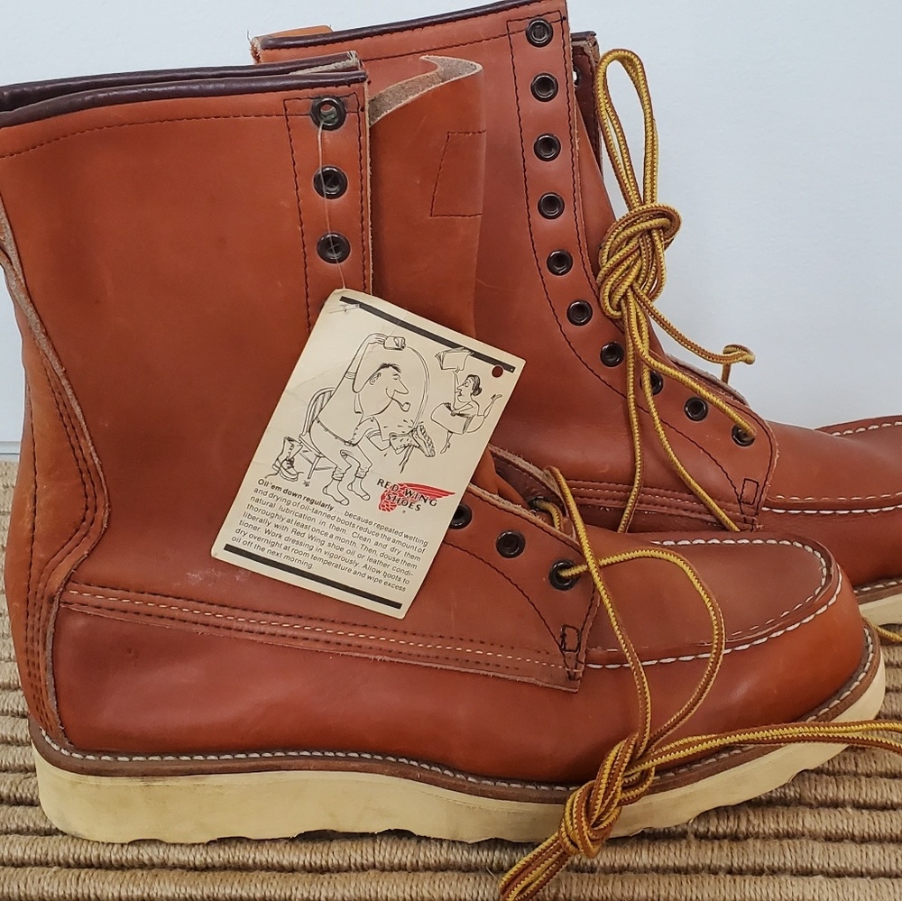 Red Wing Shoes Classic Moc Style #875